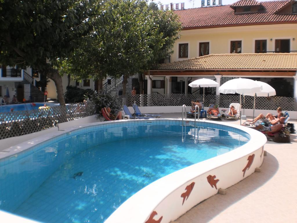 Oasis Hotel Parga Exterior photo