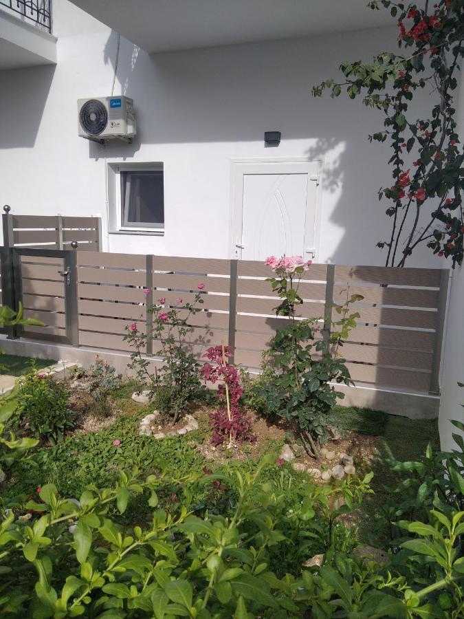 Oasis Hotel Parga Exterior photo