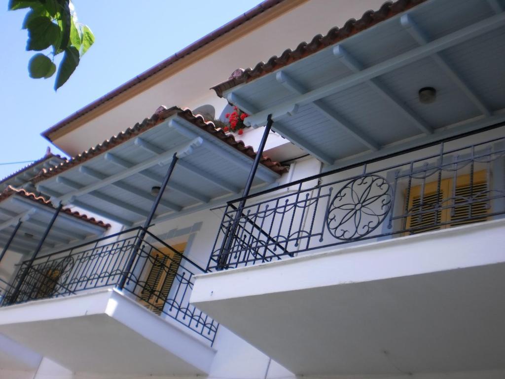 Oasis Hotel Parga Exterior photo