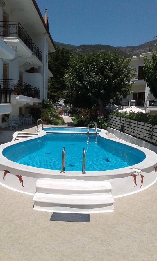 Oasis Hotel Parga Exterior photo