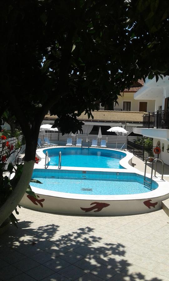 Oasis Hotel Parga Exterior photo
